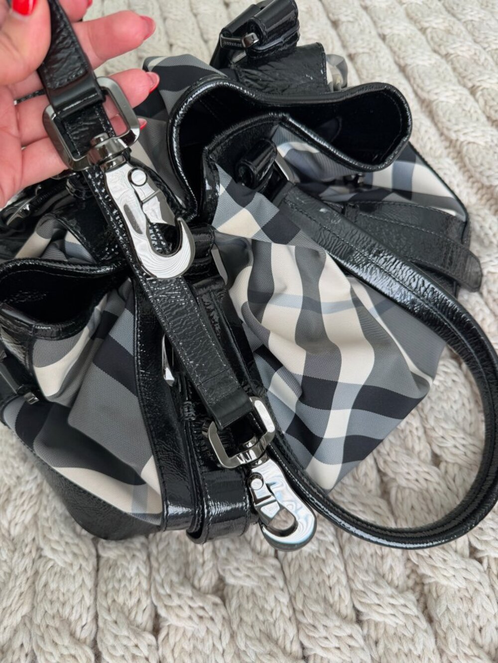 Vintage Burberry Black Beat Check Lowry Satchel & Matching Wallet Set - Picture 5 of 16